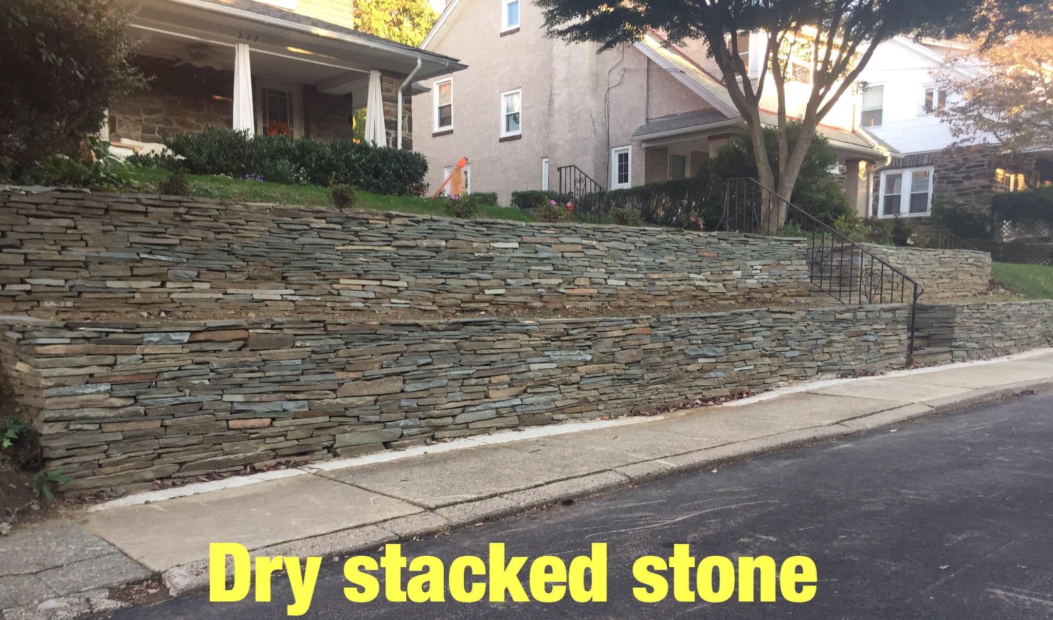 Retaining wall detail by Natalini Masonry in Bucks County PA